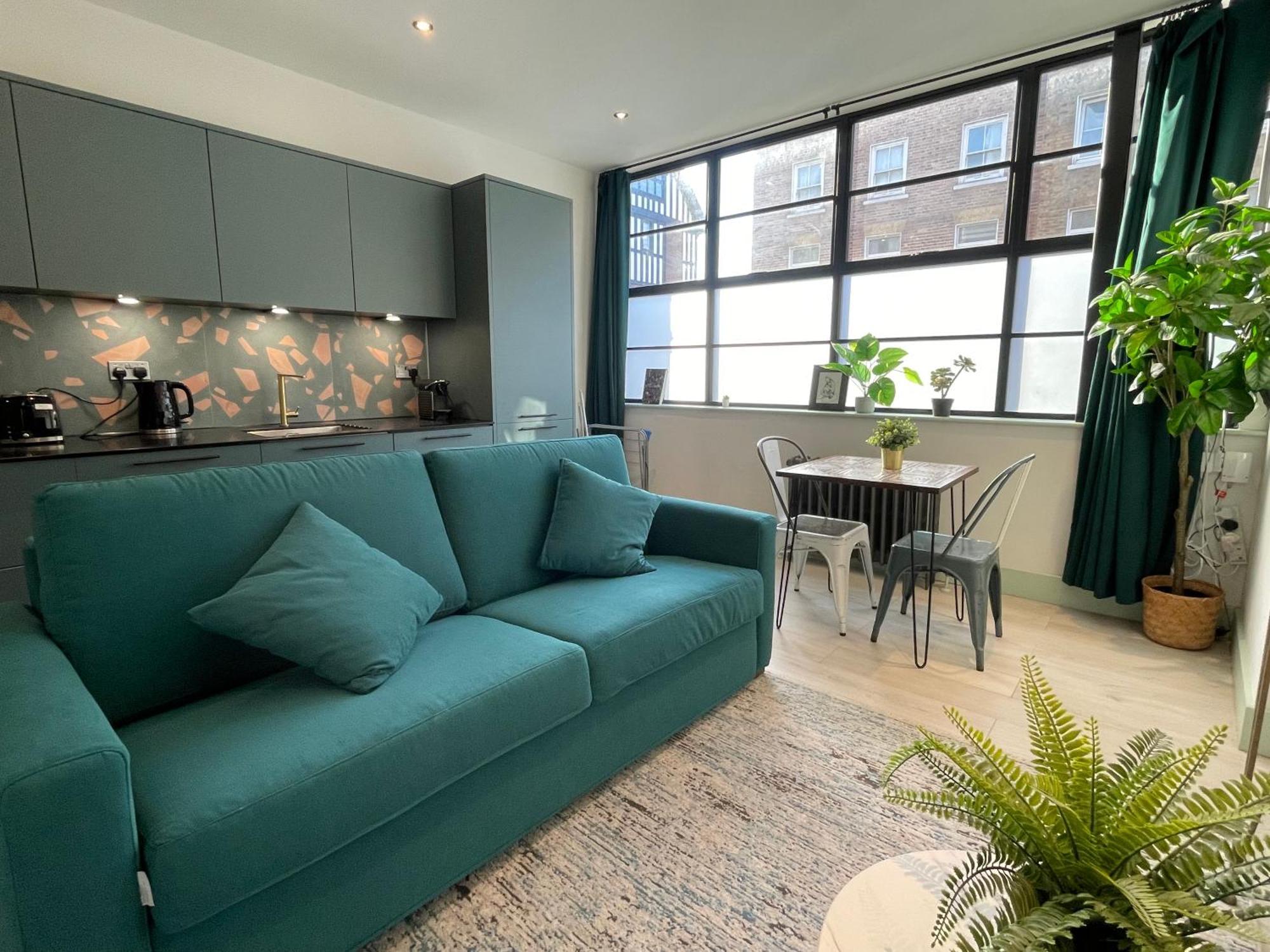 Cute 1-Bedroom Ground Apartment In Stoke Newington Londra Exterior foto